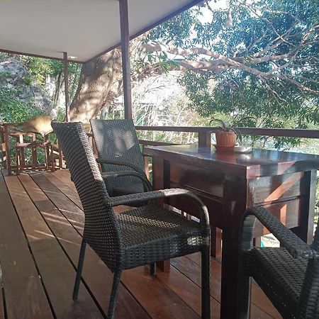 Kudugman Beach Cottages - إل نيدو المظهر الخارجي الصورة